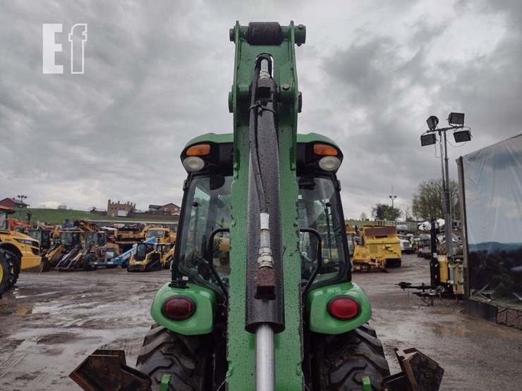 2011-john-deere-3720-image-36