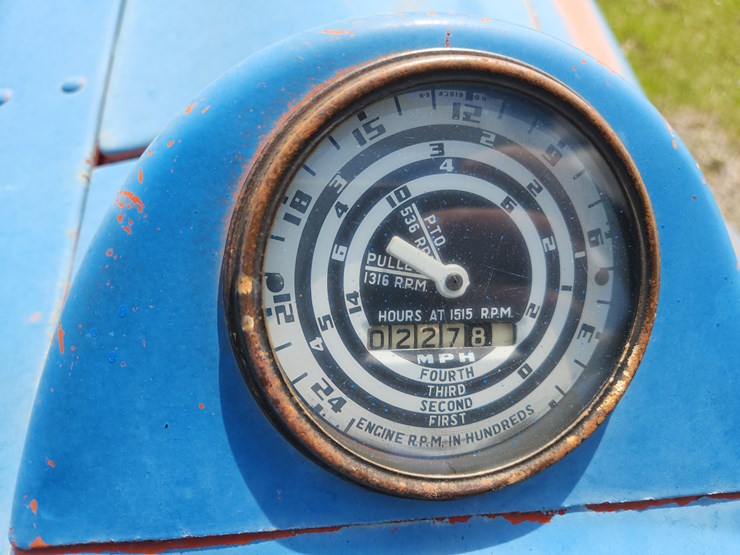 ford-601-workmaster-image-10