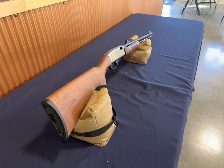 remington-572-rifle-image-3