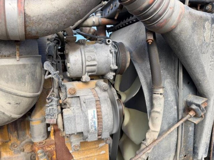2007-kenworth-w900-image-30