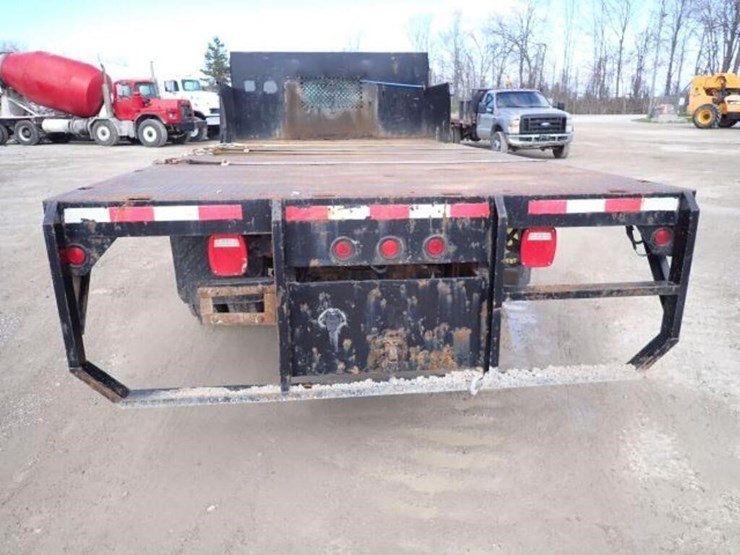 2012-ford-f550-xl-image-53
