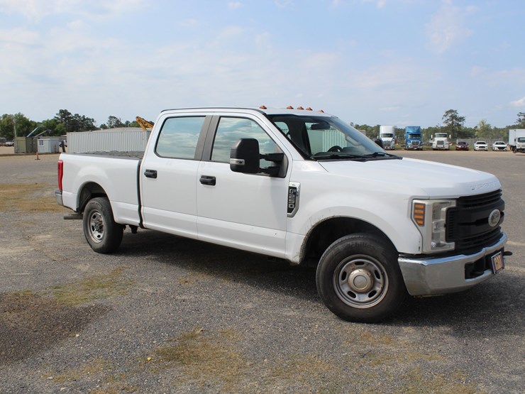 2019-ford-f250-image-2