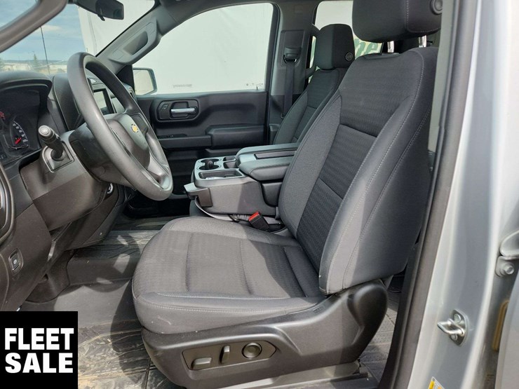 2022-chevrolet-silverado-1500-image-17