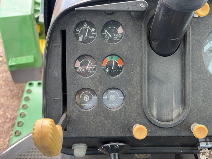 john-deere-4430-image-22