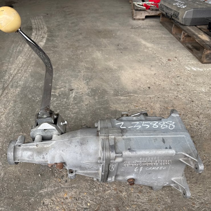 #35888 • 1968 CHEVROLET CAMARO TRANSMISSION CASE ONLY