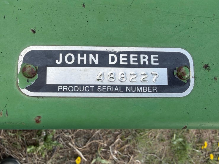 1981-john-deere-200-image-6