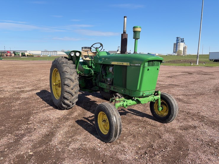 1961-john-deere-3020-image-2