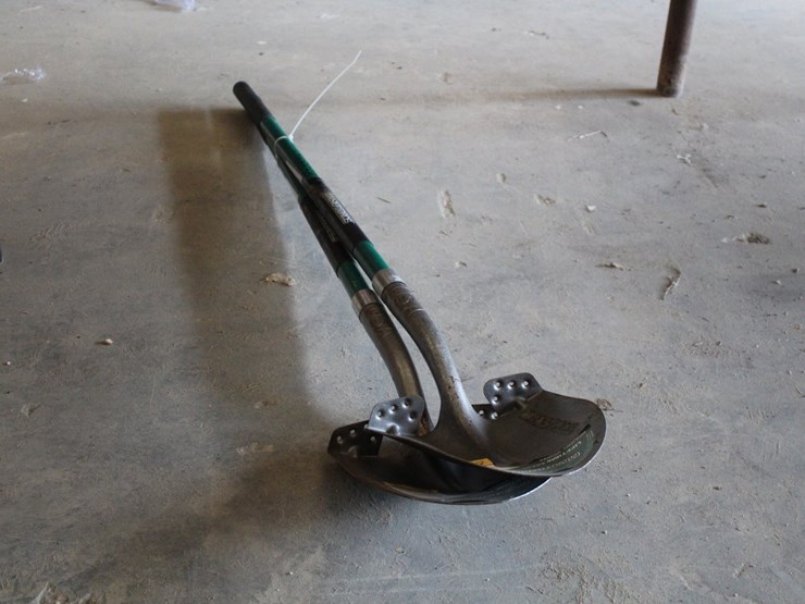 #35943-•-(2)-master-force-round-point-steel-blade-shovels-image-2
