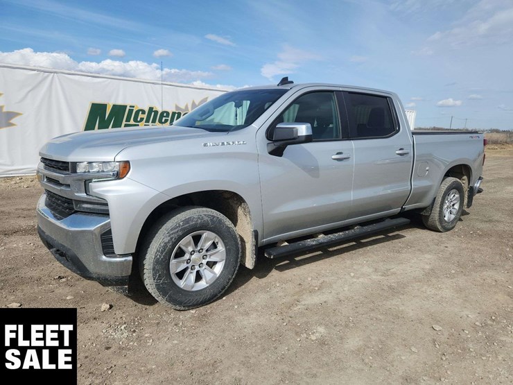 2021-chevrolet-silverado-1500-image-1