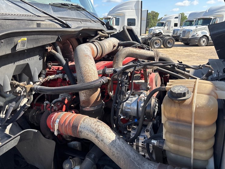 2015-international-prostar-image-18