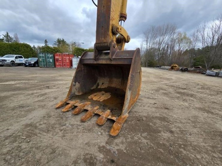 1990-caterpillar-245b-image-26