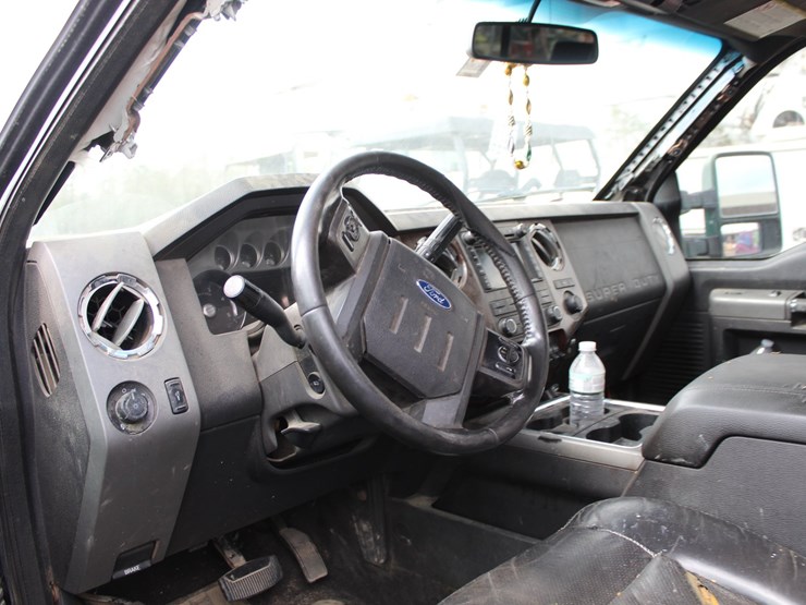 2011-ford-f250-image-8