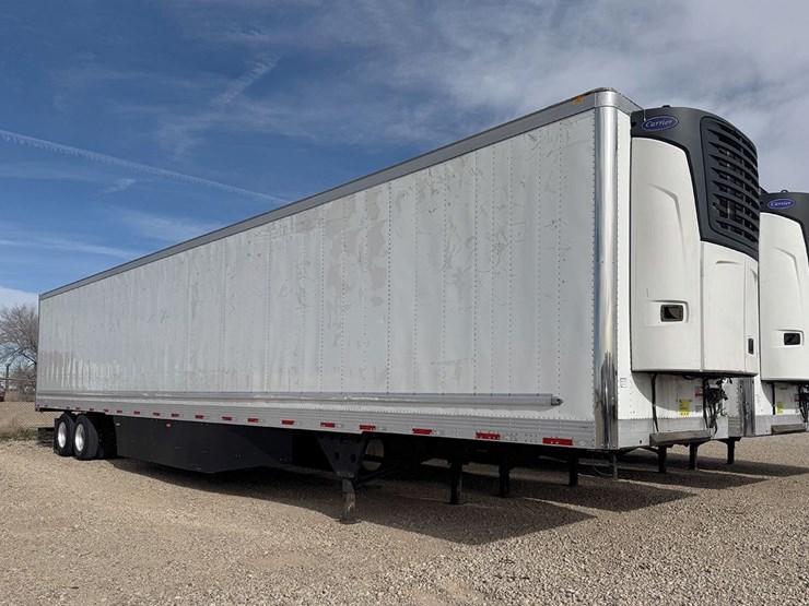2019-utility-3000r-image-1