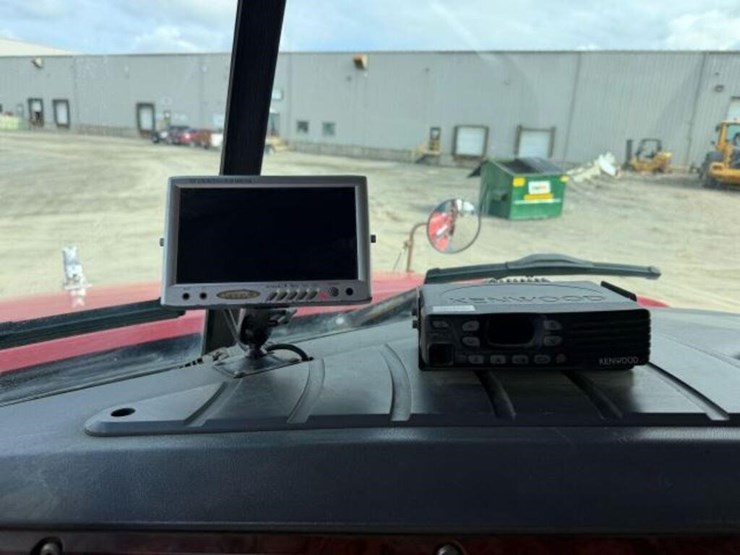 2009-mack-granite-gu813-image-23