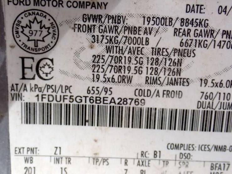 2011-ford-f550-xl-image-9