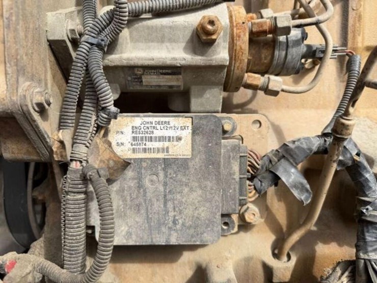 2009-mack-granite-gu813-image-42