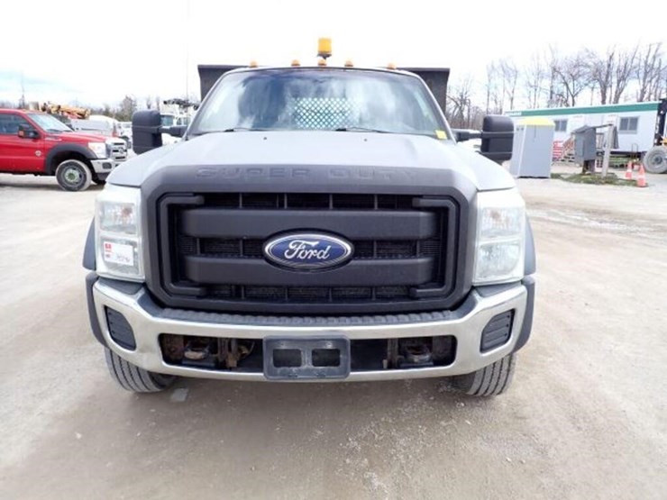2011-ford-f550-xl-image-2