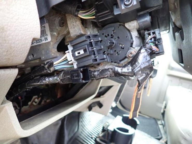 2008-ford-f550-xl-image-19