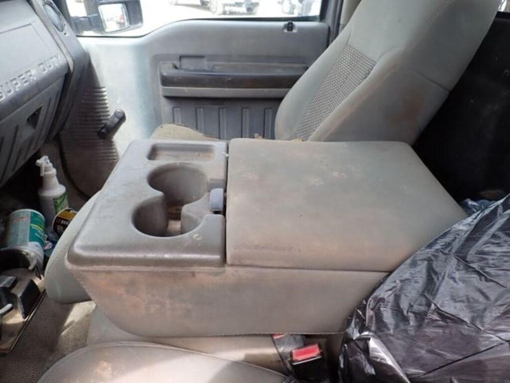 2011-ford-f550-xl-image-18