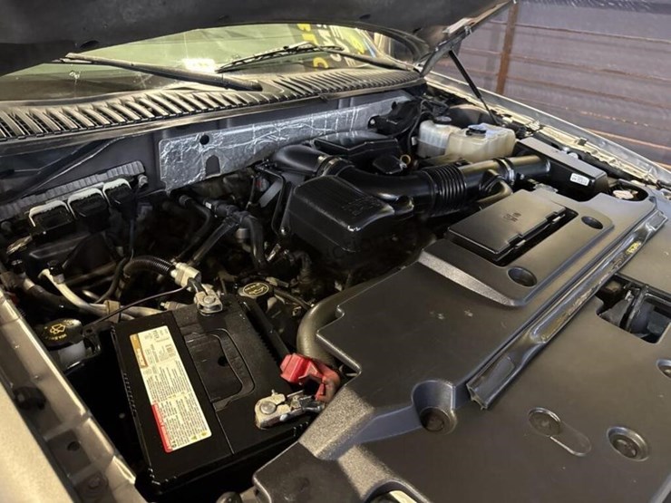 2014-ford-expedition-image-13