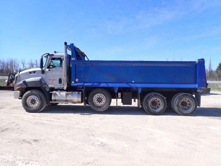 2012-caterpillar-ct660s-image-8
