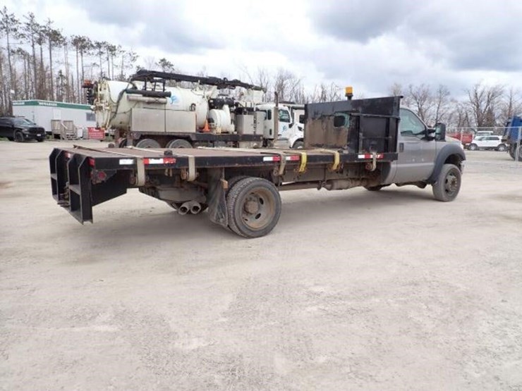 2014-ford-f550-xl-image-5