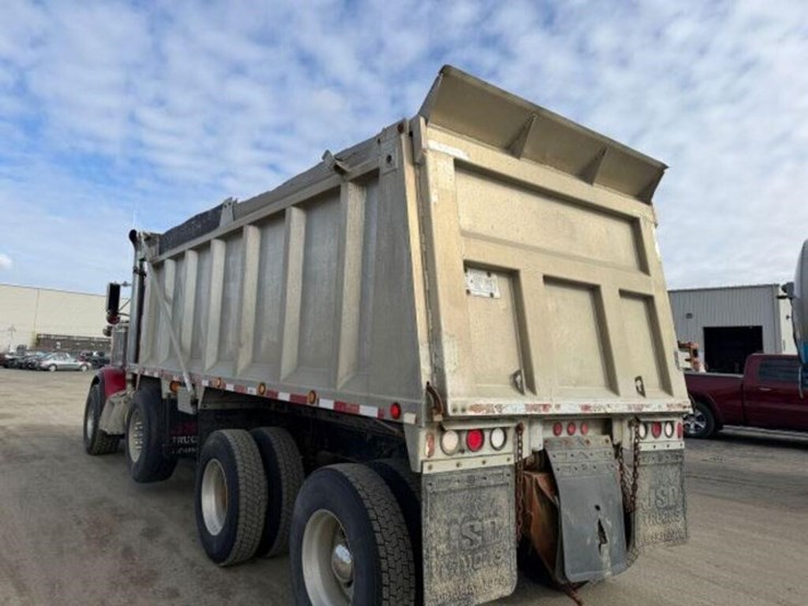 2003-peterbilt-378-image-29