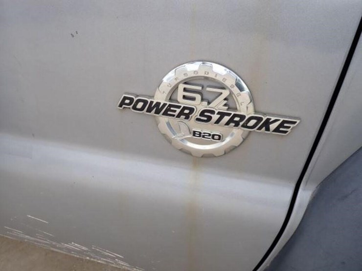 2011-ford-f550-xl-image-12