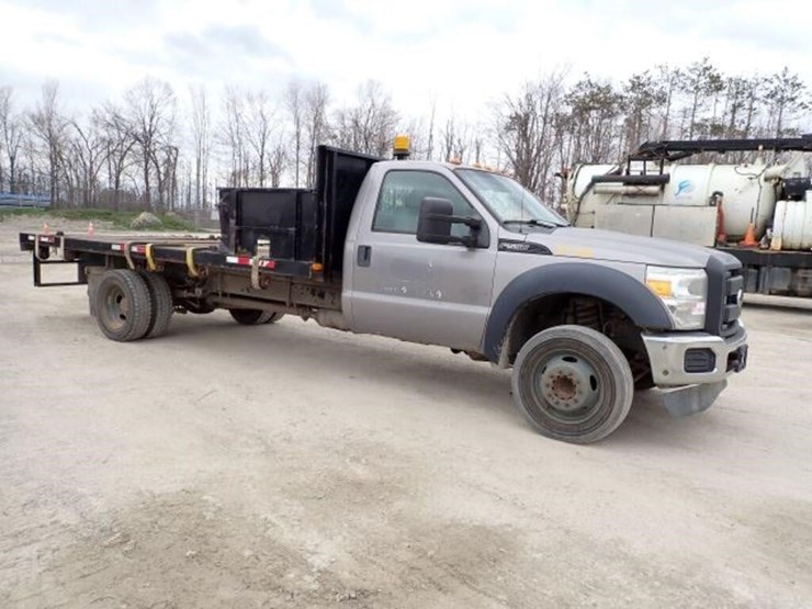 2014-ford-f550-xl-image-3