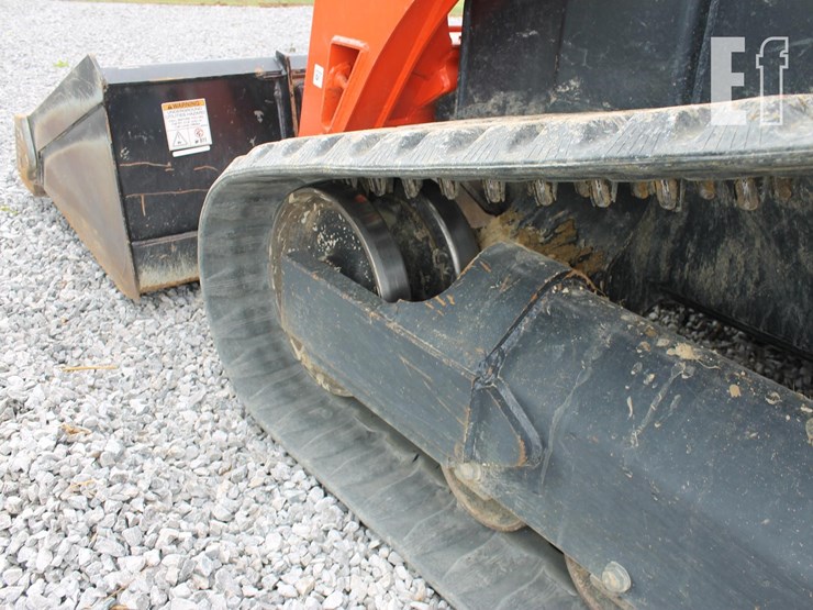 2022-kubota-svl97-2-image-8