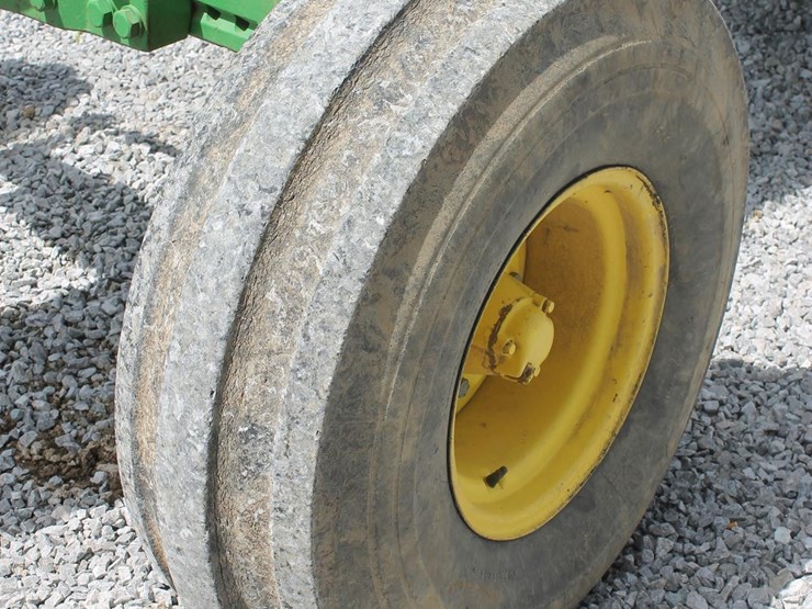 john-deere-4630-image-13