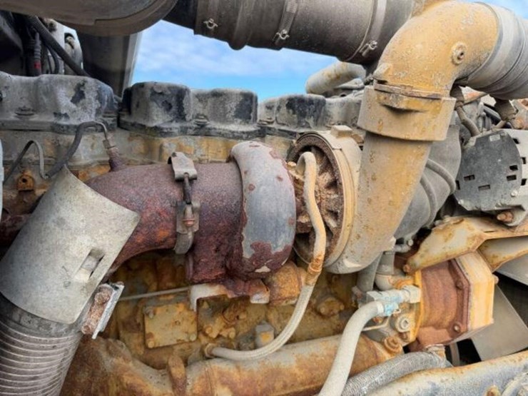 2003-peterbilt-378-image-23