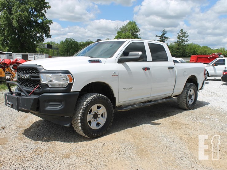 2019-dodge-ram-2500-image-1