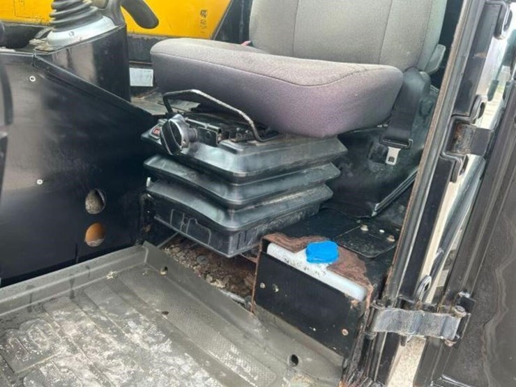 jcb-505-20-image-22