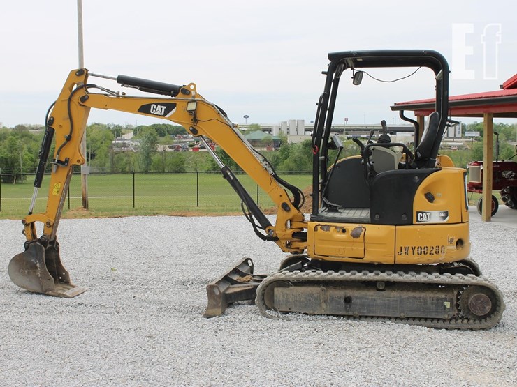 caterpillar-303.5e2-cr-image-2