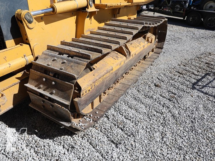2008-deere-700j-lgp-image-10
