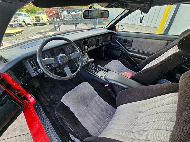 #58-•-1986-pontiac-trans-am-firebird-image-33