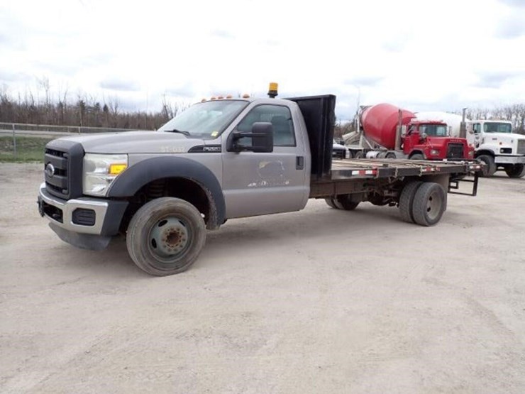 2014-ford-f550-xl-image-1