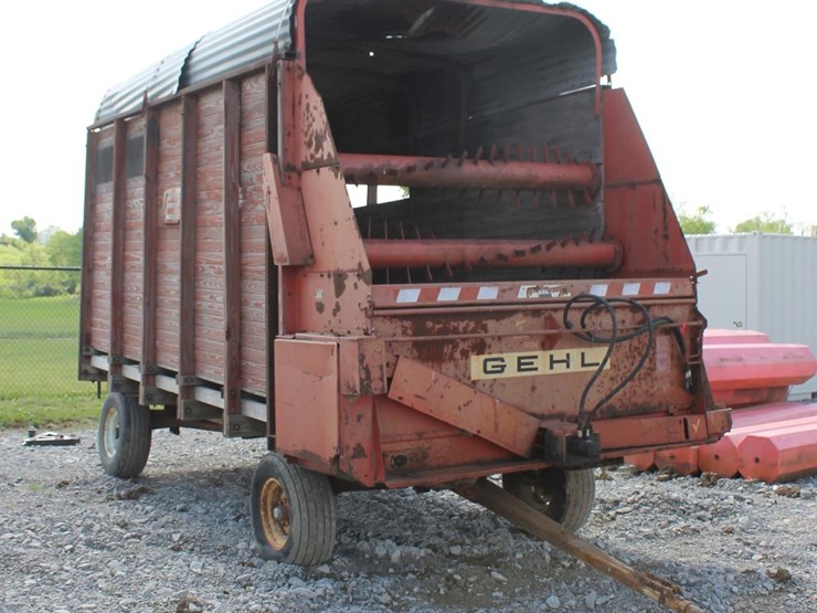 gehl-bu910-image-5
