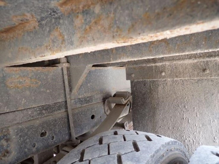 2014-ford-f550-xl-image-67