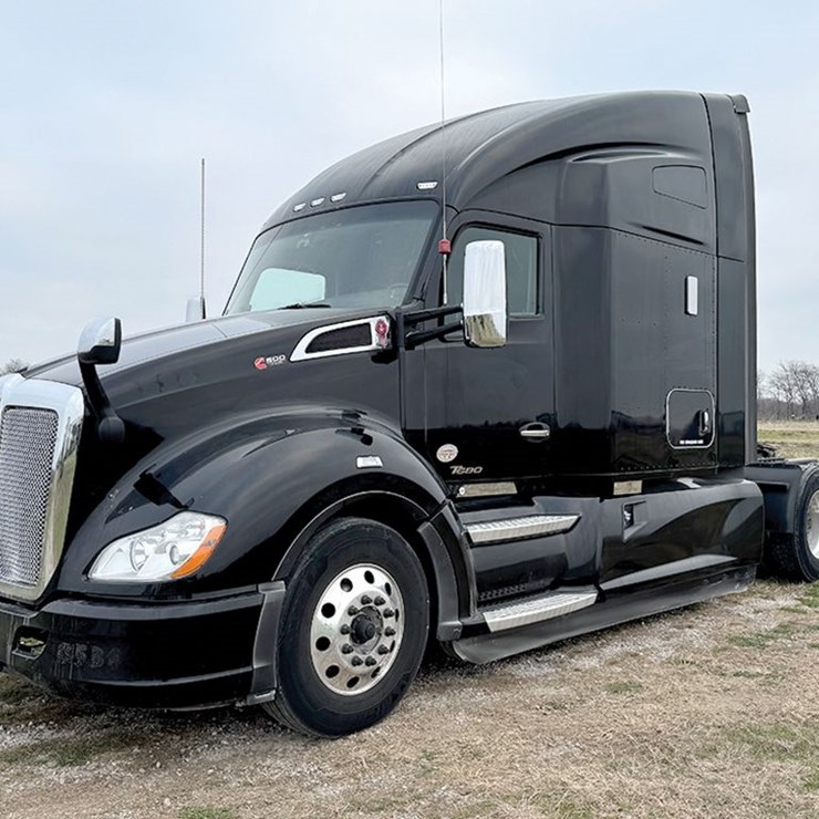 2022 KENWORTH T680