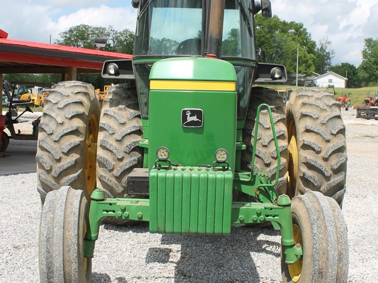 john-deere-4630-image-11