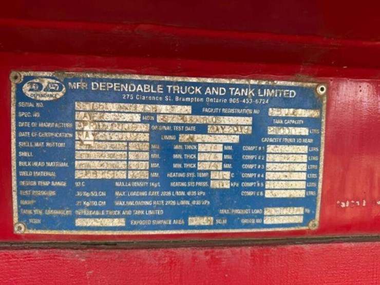 2009-mack-granite-gu813-image-34