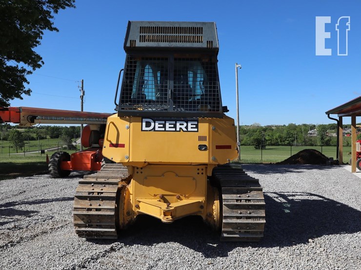 2008-deere-700j-lgp-image-6