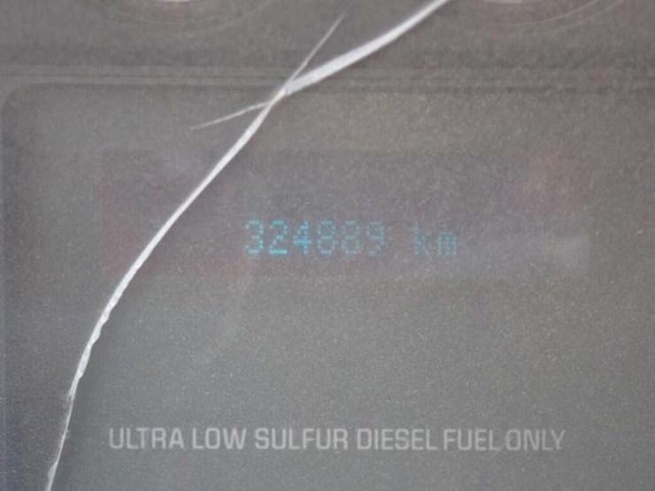 2011-ford-f550-xl-image-10