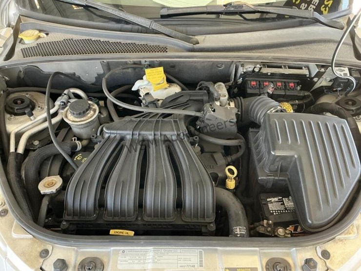 2009-chrysler-pt-cruiser-image-10
