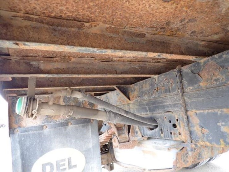 2011-ford-f550-xl-image-67