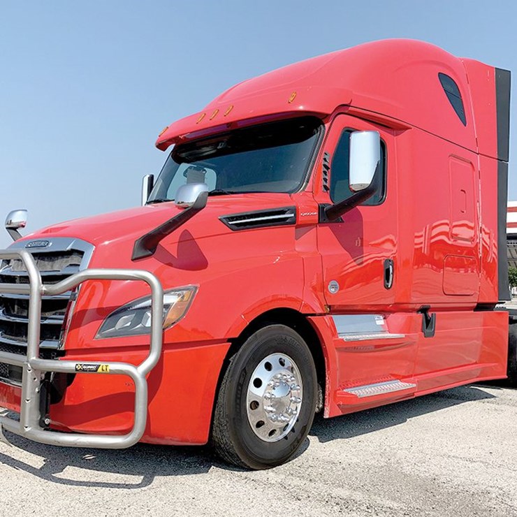 2022 FREIGHTLINER CASCADIA 126