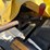 1990-deere-750b-image-12