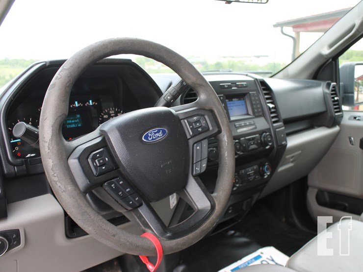 2019-ford-f150-image-13